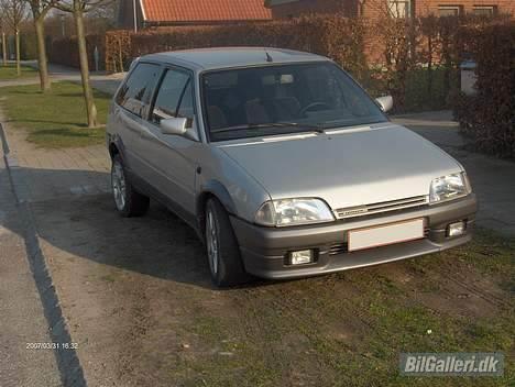 Citroën Ax GT solgt - som den står pt monteret tågelygter:P billede 5