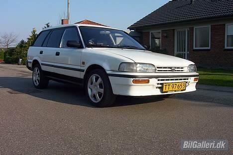 Toyota Corolla Van **SOLGT** billede 1