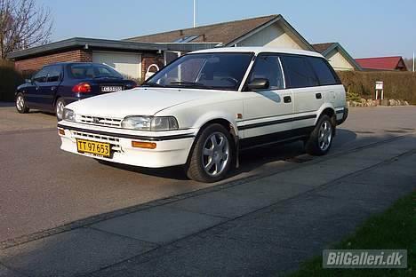 Toyota Corolla Van **SOLGT** billede 3