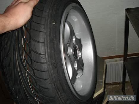 VW Polo Genesis Totalskadet - Lidt kant er der da....! billede 12