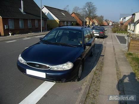 Ford  Mondeo 2.0 Expresive stc - med vinterdæk billede 2