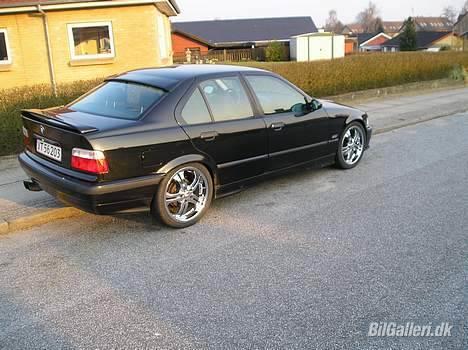 BMW 318 i E 36 *PIMP*Solgt billede 8
