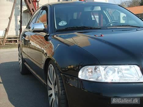 Audi A4 1,8T quattro SOLGT billede 5