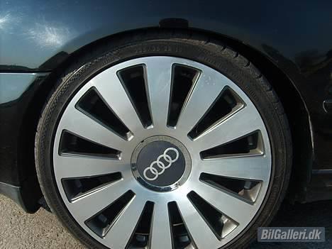 Audi A4 1,8T quattro SOLGT billede 9