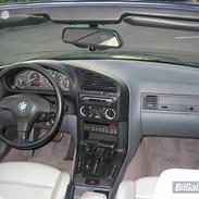 BMW 325i cab