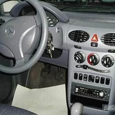 Mercedes Benz A160  1999  * SOLGT *