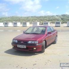 Nissan primera  R . I . P