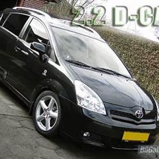 Toyota Corolla SportsVan