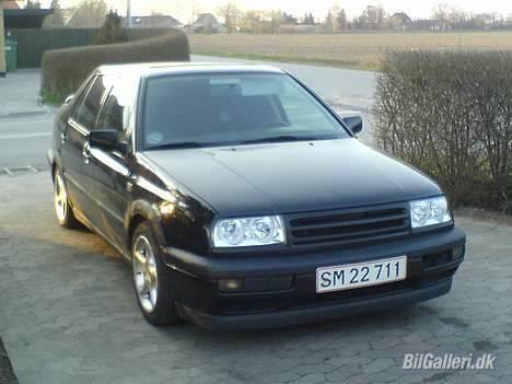 VW vento solgt billede 11