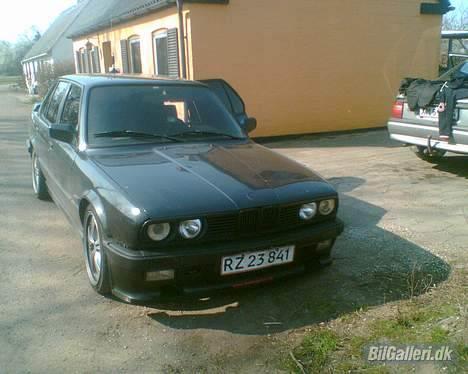 BMW 327i eta solgt billede 14