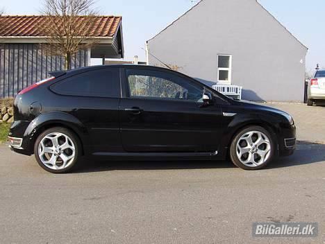 Ford Focus ST (SOLGT) billede 1