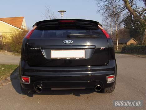 Ford Focus ST (SOLGT) billede 2
