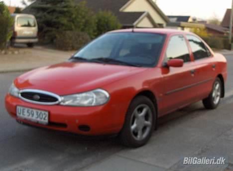 Ford mondeo - men nu prøver jeg med flere billeder jeg håber i stemmer mig ind billede 2