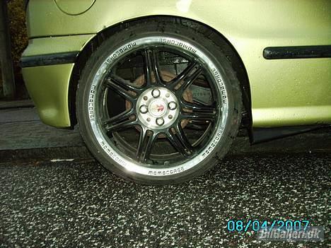 Fiat Bravo 1.4 SX "Byttet" - Mine nye 17" MomoCorse fælge... Super Nice billede 14
