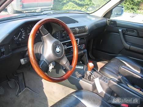BMW e34 525i 24v SOLGT billede 10