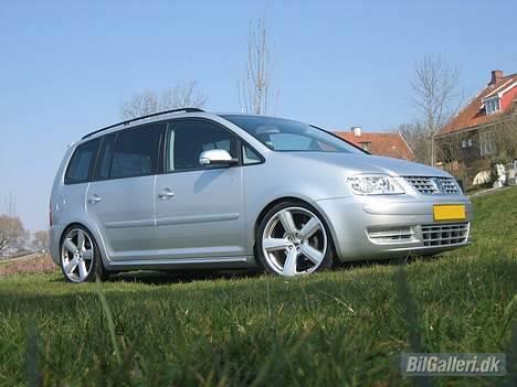 VW Touran 2,0 TDI [ SOLGT ] billede 5