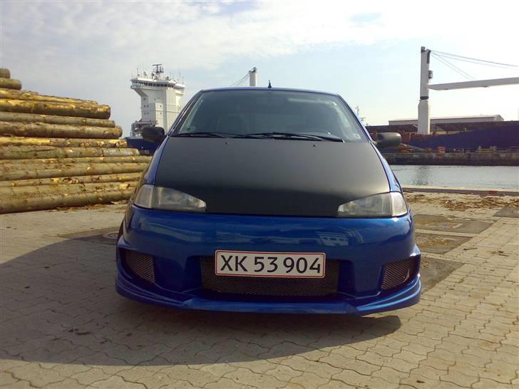 Fiat Punto 60 SX (Solgt) - Bredt front skørt + bad boy... ser sq meget ondt ud.... billede 2