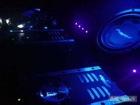 Mercedes Benz 190 2,5 Turbo D  *SOLGT* billede 16