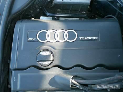 Audi A4 1.8T SOLGT billede 7