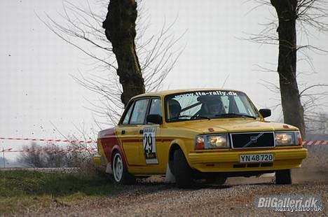 Volvo 240  billede 13