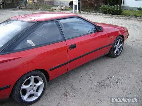 Toyota celica (solgt)  - så kom de andre fælge oz på.. det ser bedre ud end de gamle.. hæhæ billede 8