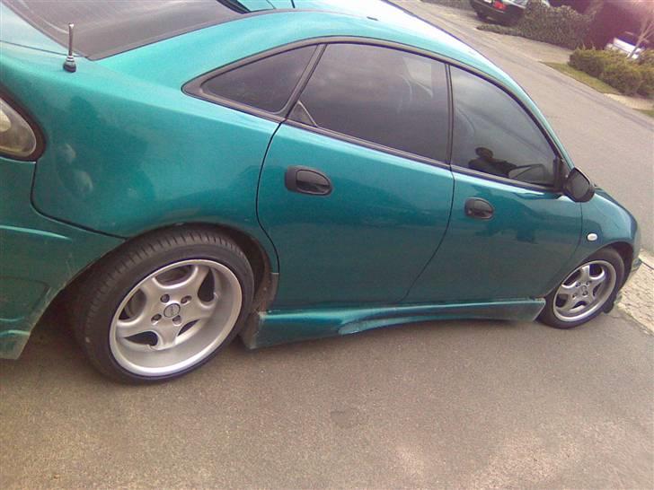 Mazda 323F Ba ^solgt^ - - Taget d. 12/4-08 billede 5