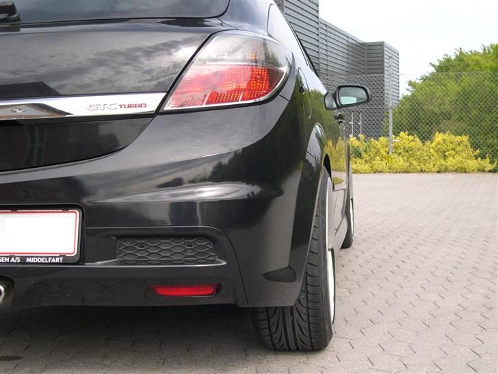 Opel Astra H GTC "OPC" solgt - Lige til kanten. billede 18