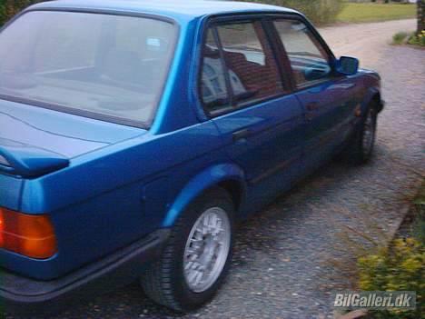 BMW 320/325 solgt billede 13