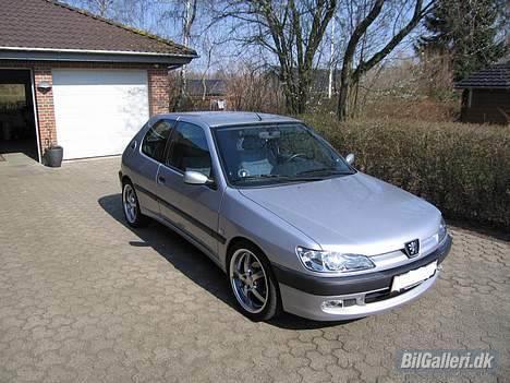 Peugeot 306 billede 1