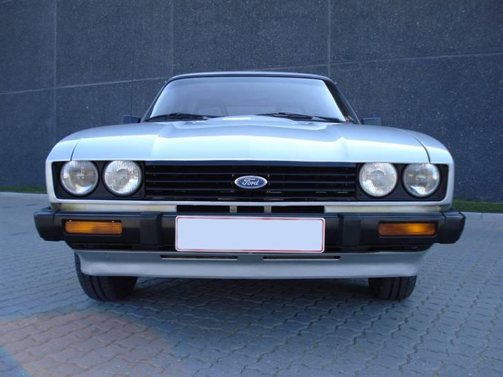Ford Capri 2.3 S V6 - SOLGT billede 4