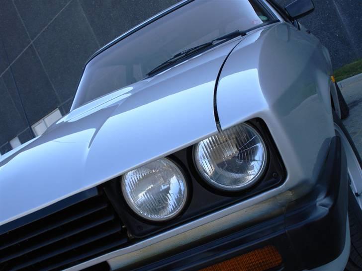 Ford Capri 2.3 S V6 - SOLGT billede 6