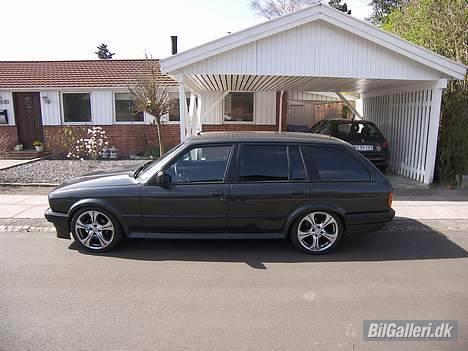 BMW e30 325 ix touring SOLGT billede 3