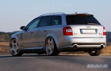 Audi A4 1.9TDI Quattro S-Line billede 2