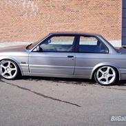 BMW 325 E30 **BYTTET**
