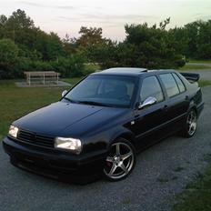 VW Vento 1.8 GL [Solgt]