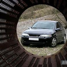 Opel Vectra B 2,5 V6 CDX