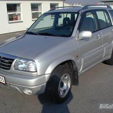 Suzuki Grand Vitara.  
