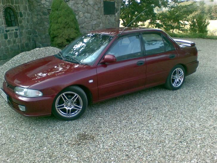 Mitsubishi Lancer GLXI solgt billede 1