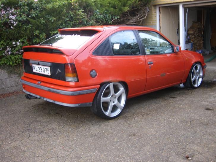 Opel kadett 16v billede 17