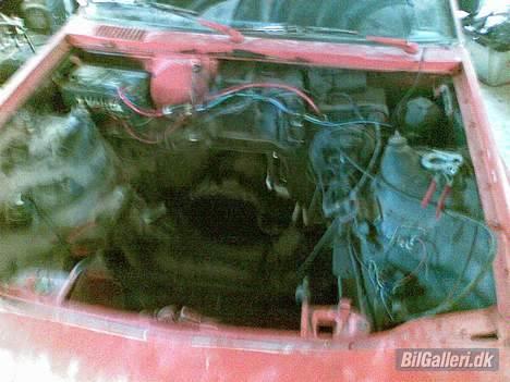 Opel manta 1,8 gt solgt - så er der ryttet ud i de døde heste hehe billede 4