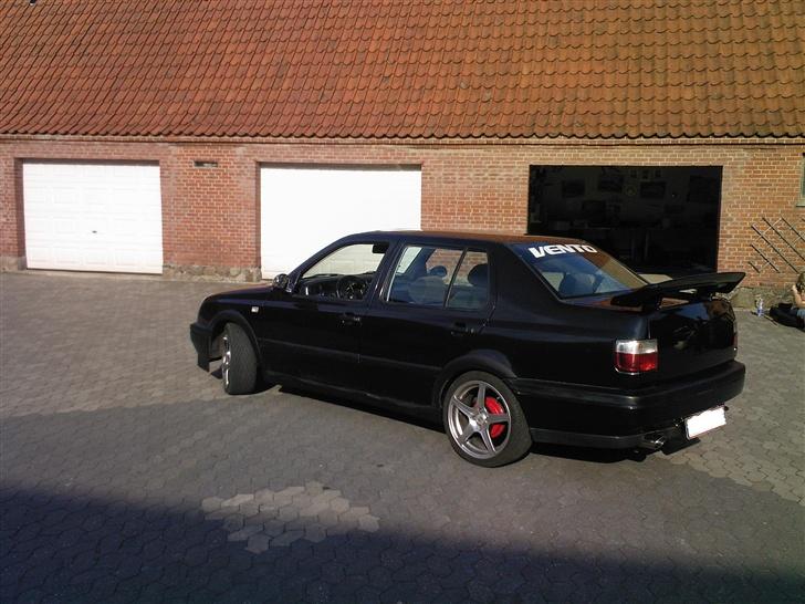 VW Vento 1.8 GL [Solgt] billede 5