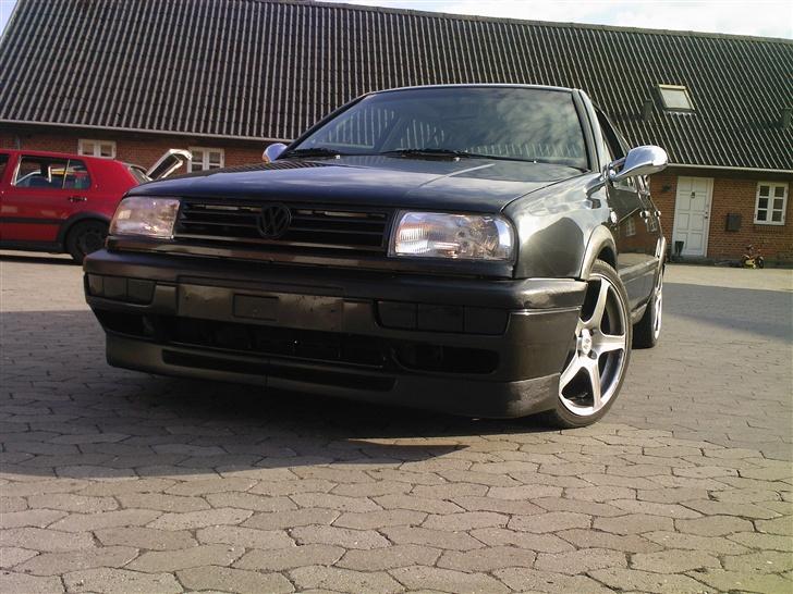 VW Vento 1.8 GL [Solgt] billede 7