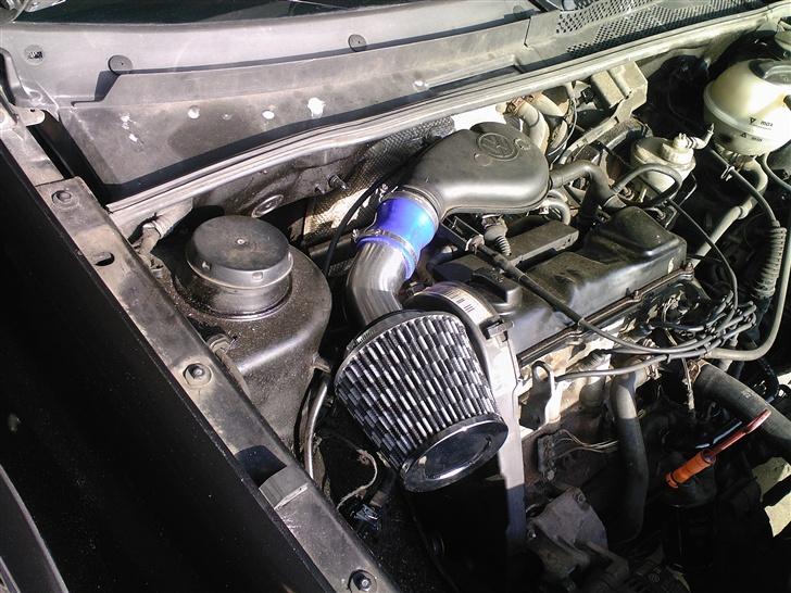 VW Vento 1.8 GL [Solgt] billede 11