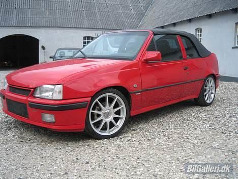 Opel kadett e cabriolet billede 2