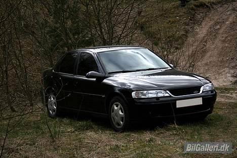 Opel Vectra B 2,5 V6 CDX billede 10