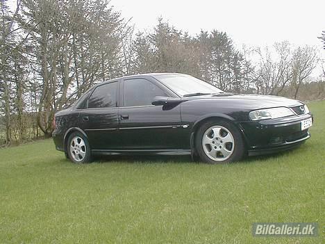 Opel vectra b "solgt" billede 1