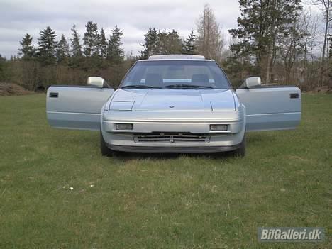Toyota MR2 SOLGT billede 2