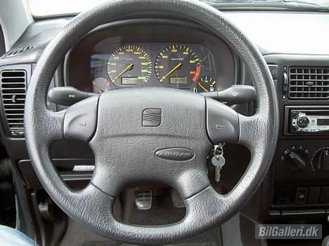 Seat Ibiza 1,6 Ekstra+ Solgt billede 10