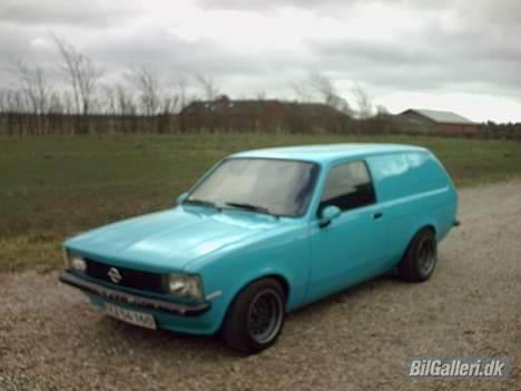 Opel kadett c billede 2