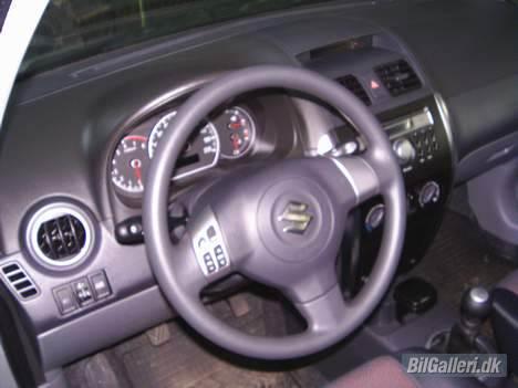 Suzuki sx4 billede 1